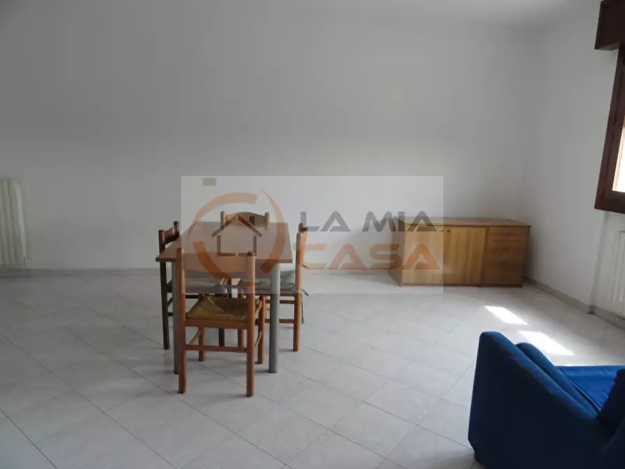 Immagine 4 di Camera in affitto  in Via Verdi 8 a Legnaro