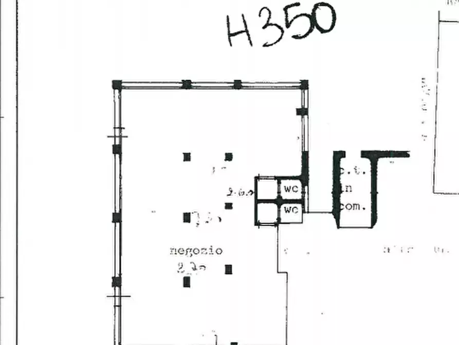 Immagine 1 di Negozio in affitto  in via Milazzo a Padova