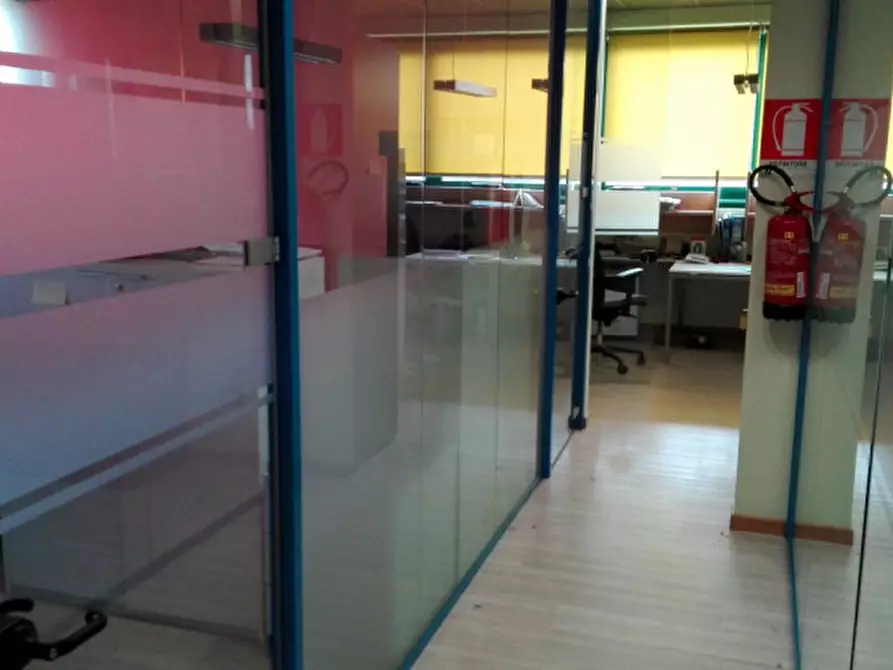 Immagine 3 di Ufficio in affitto  a Pernumia