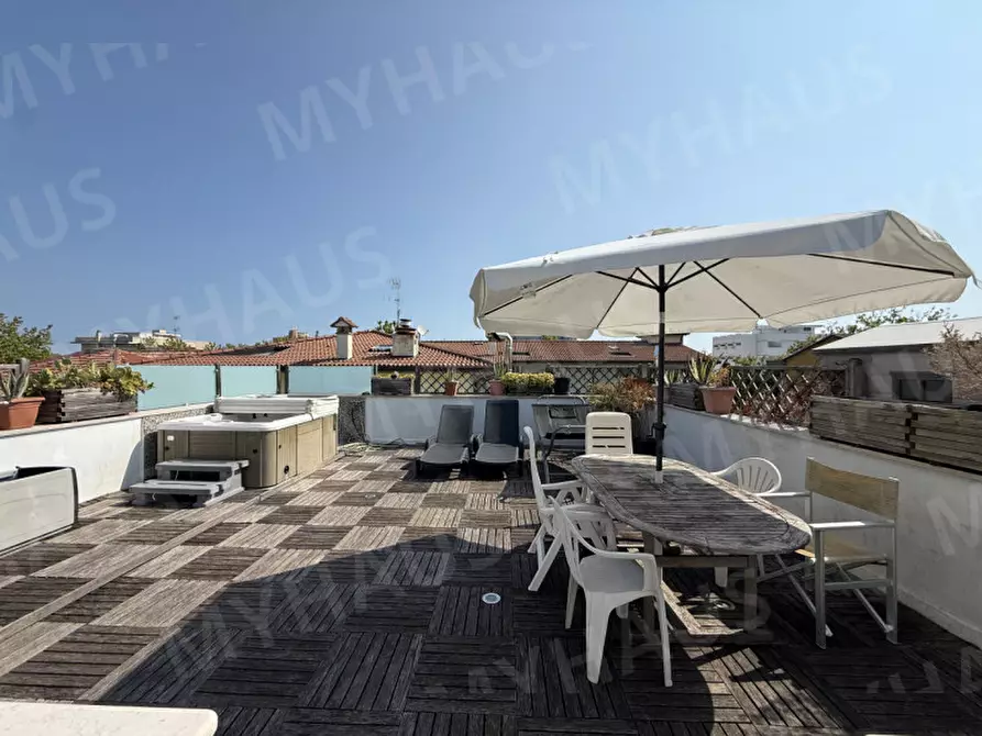 Immagine 1 di Appartamento in vendita  in VIA PITAGORA, 18 a Cesenatico