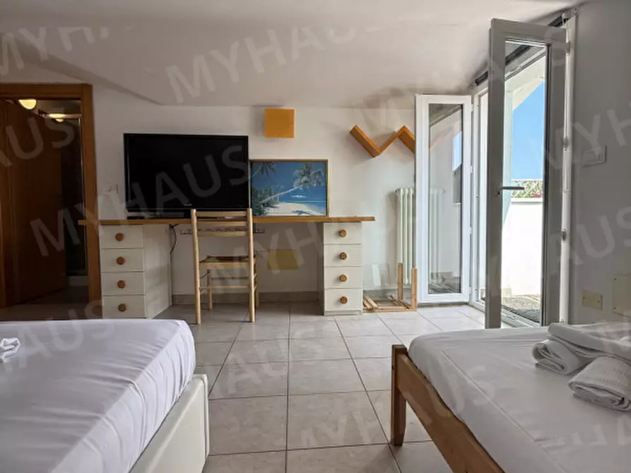 Immagine 54 di Appartamento in vendita  in VIA PITAGORA, 18 a Cesenatico