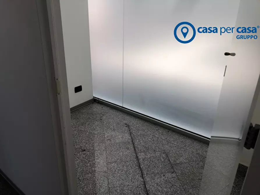 Immagine 24 di Negozio in affitto  in Via Savonarola 1 a Rovigo