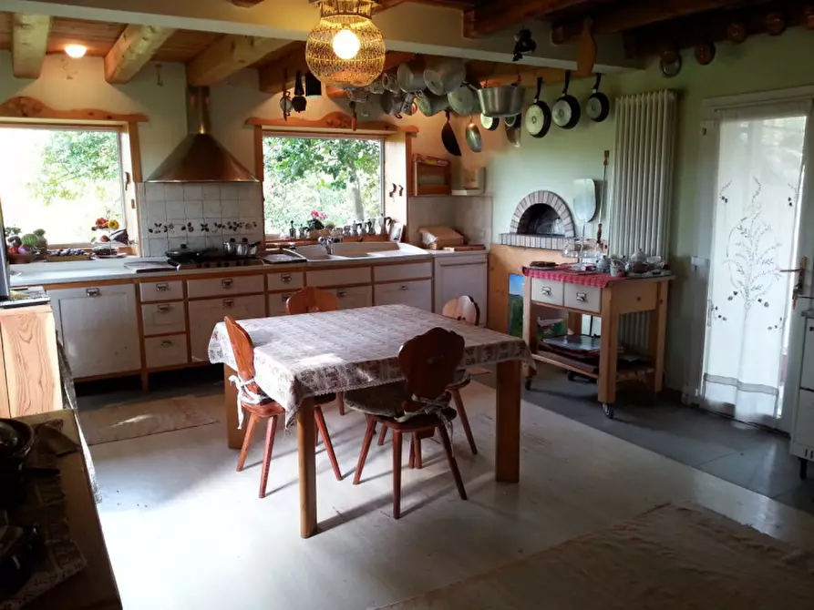 Immagine 2 di Casa indipendente in vendita  a Spresiano