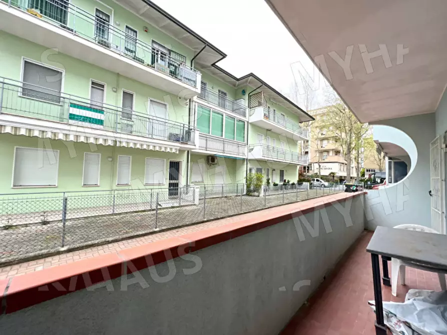 Immagine 3 di Appartamento in vendita  in Viale Michelangelo Buonarroti 28 a Cesenatico