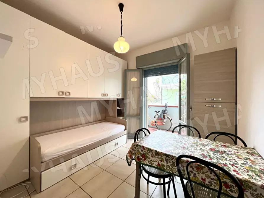 Immagine 6 di Appartamento in vendita  in Viale Michelangelo Buonarroti 28 a Cesenatico