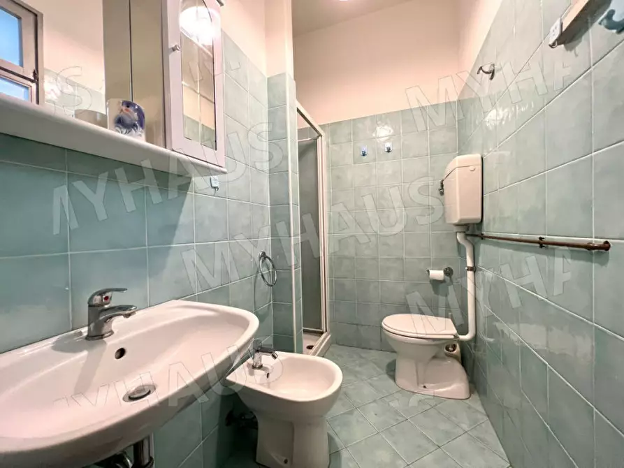 Immagine 15 di Appartamento in vendita  in Viale Michelangelo Buonarroti 28 a Cesenatico