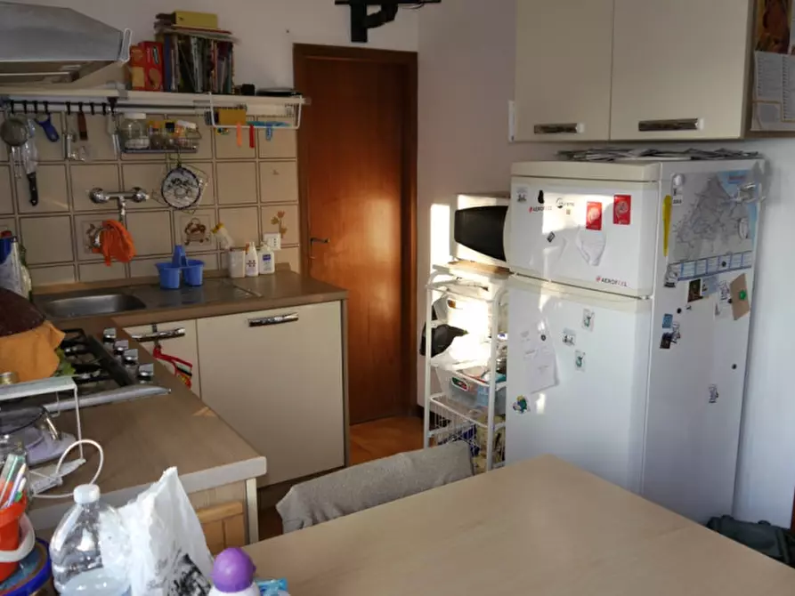 Immagine 5 di Appartamento in vendita  a Senigallia