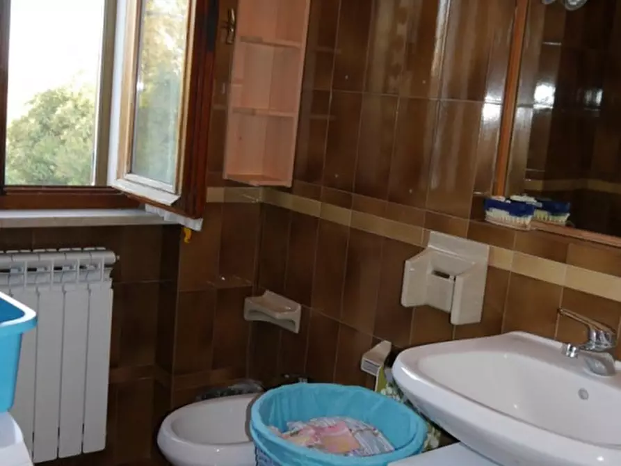 Immagine 17 di Appartamento in vendita  a Senigallia