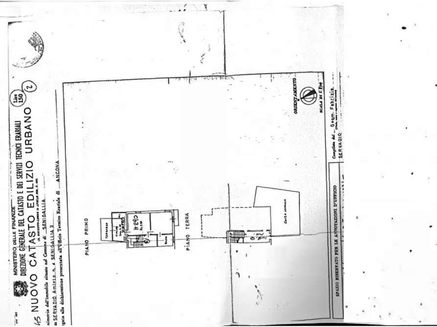 Immagine 26 di Appartamento in vendita  a Senigallia