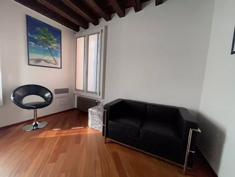 Immagine 11 di Appartamento in vendita  in Contrà Porti a Vicenza