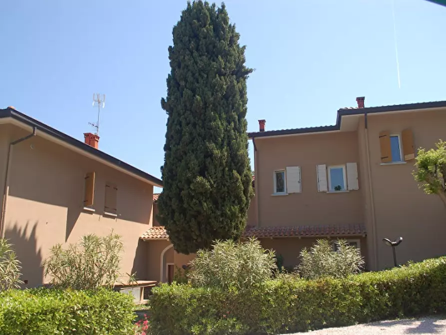 Immagine 1 di Villetta a schiera in vendita  in viale Trebaci a Riccione