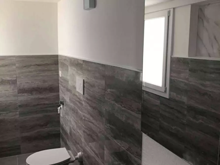 Immagine 11 di Ufficio in affitto  in viale delle fornaci 1 a Vicenza