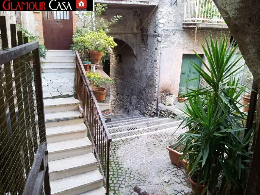 Immagine 14 di Appartamento in vendita  a Guidonia Montecelio