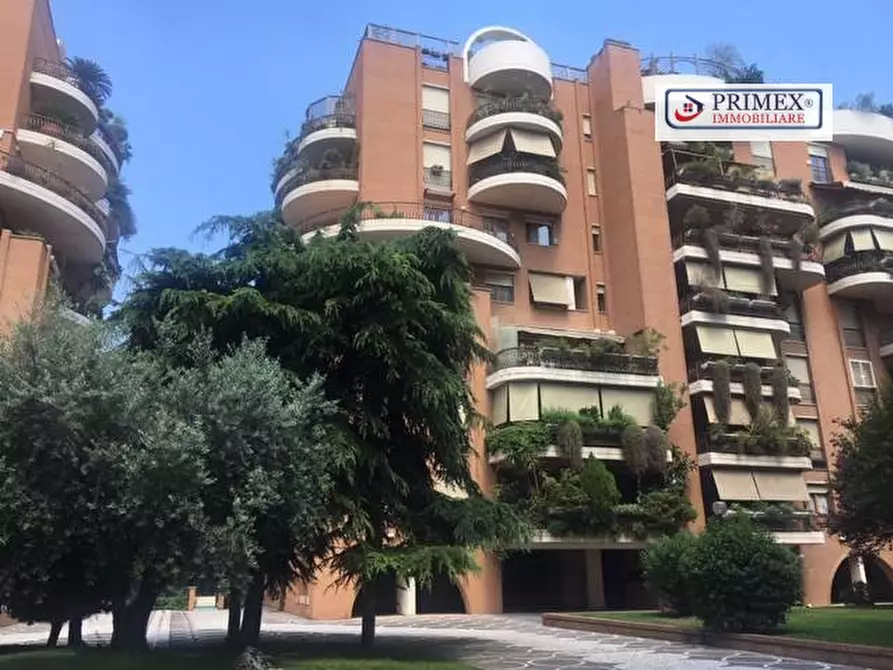 Immagine 2 di Appartamento in vendita  in Via Calcutta a Roma