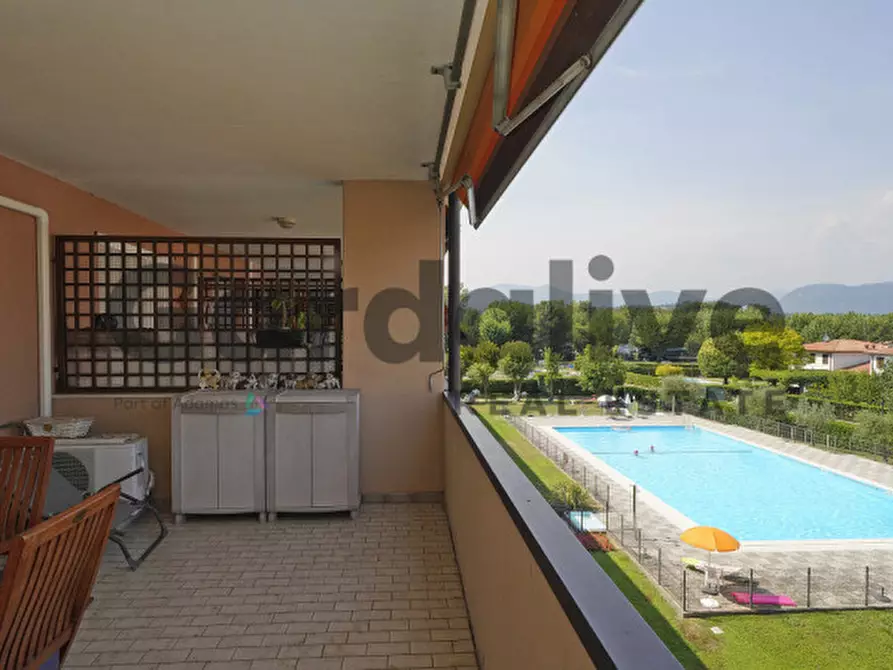 Immagine 8 di Appartamento in vendita  in Via Belvedere a Manerba Del Garda