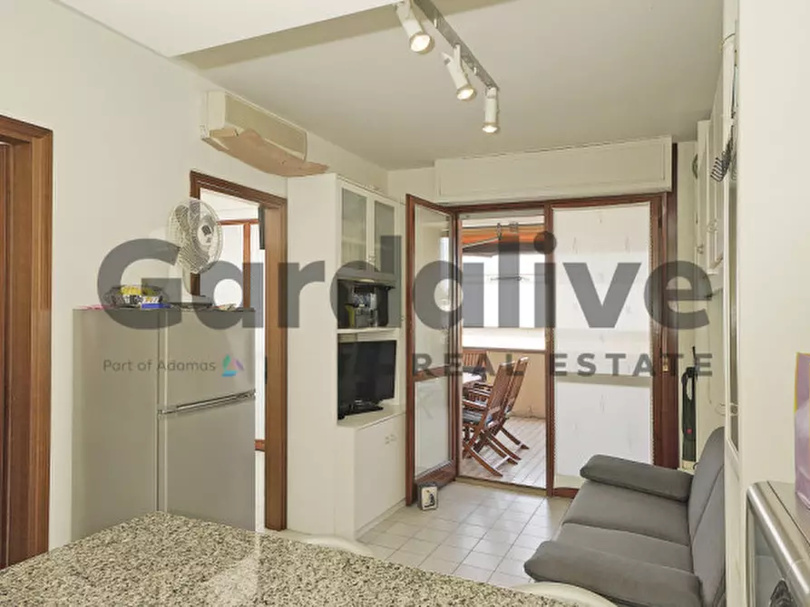 Immagine 9 di Appartamento in vendita  in Via Belvedere a Manerba Del Garda