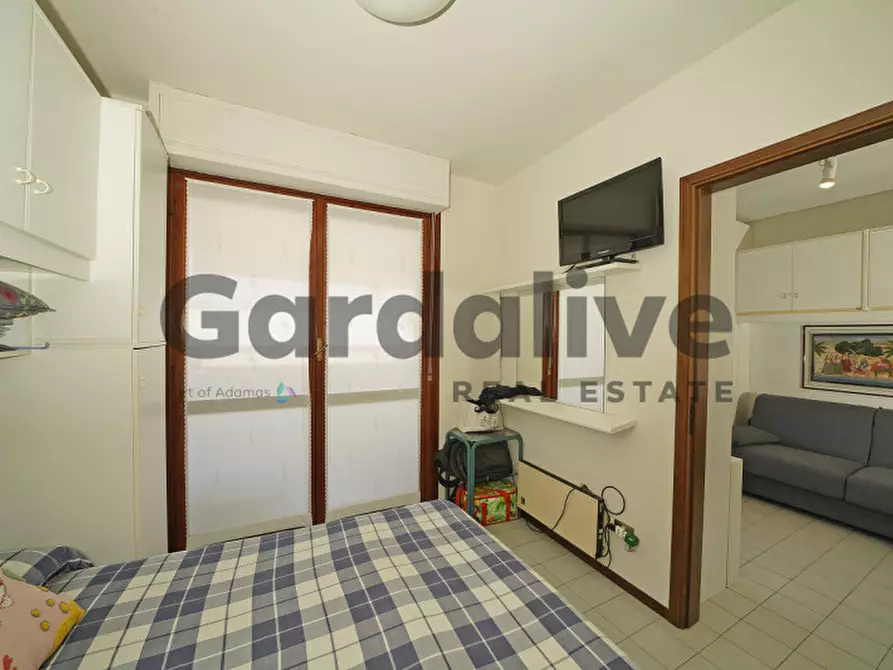 Immagine 16 di Appartamento in vendita  in Via Belvedere a Manerba Del Garda