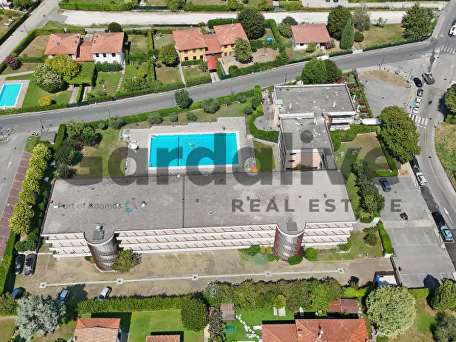 Immagine 25 di Appartamento in vendita  in Via Belvedere a Manerba Del Garda