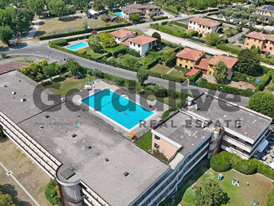Immagine 33 di Appartamento in vendita  in Via Belvedere a Manerba Del Garda