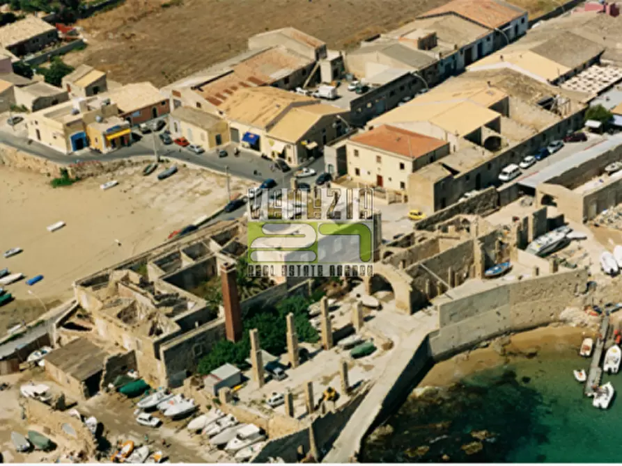 Immagine 1 di Hotel in vendita  in Via Elsa Morante a Avola