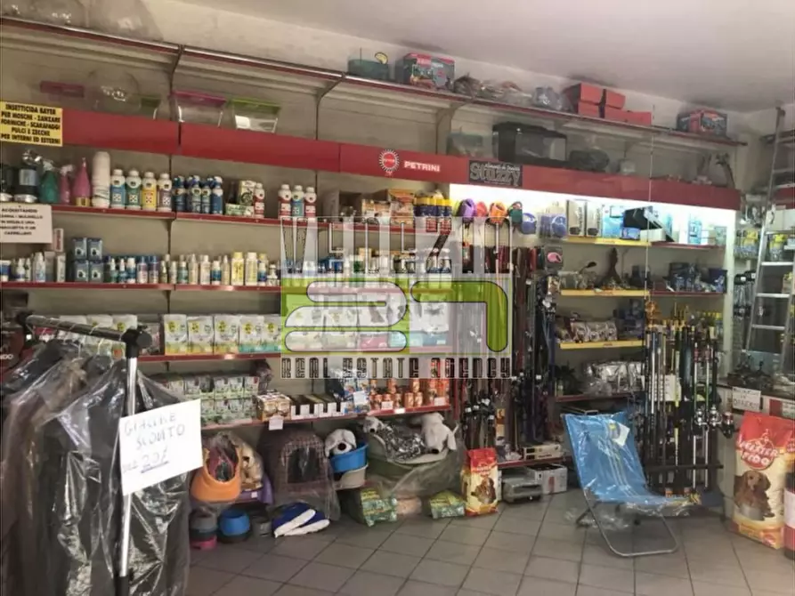 Immagine 2 di Negozio in vendita  in via Miramare a Avola