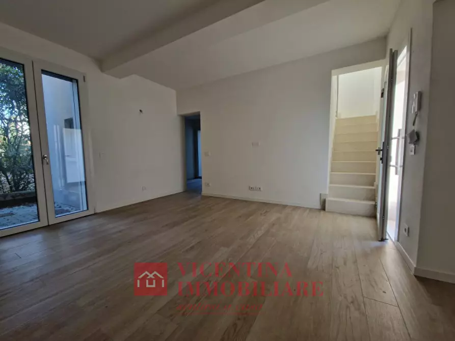 Immagine 1 di Appartamento in vendita  in Via Legione antonini 24 a Vicenza