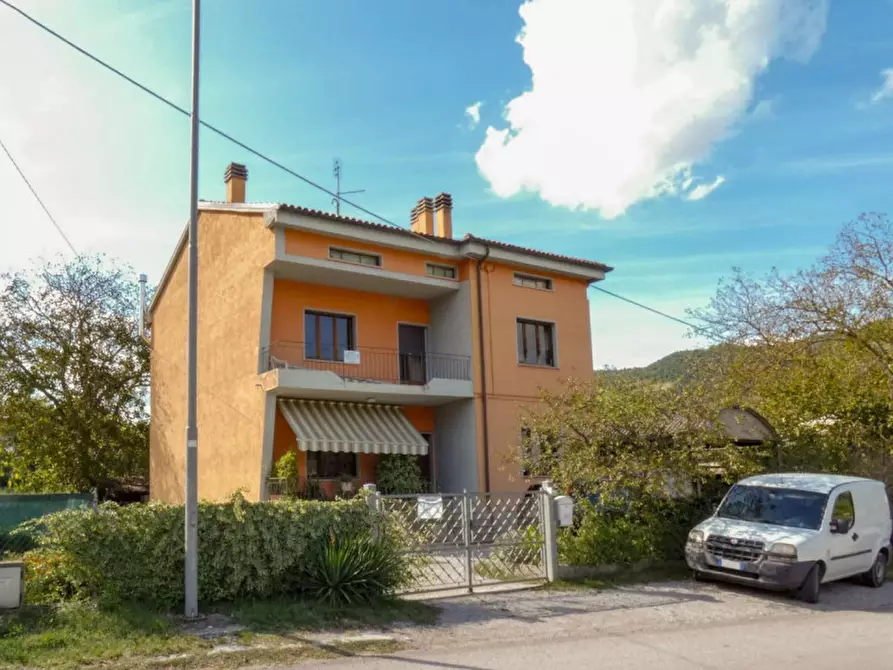 Immagine 1 di Appartamento in vendita  in Via Sonnino a Acqualagna
