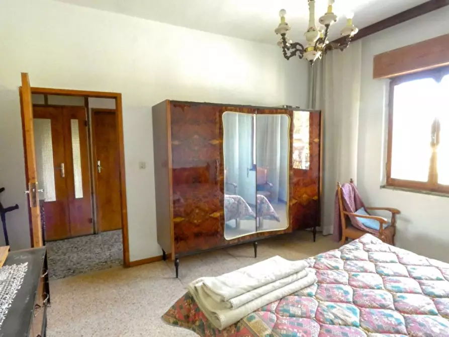 Immagine 6 di Appartamento in vendita  in Via Sonnino a Acqualagna