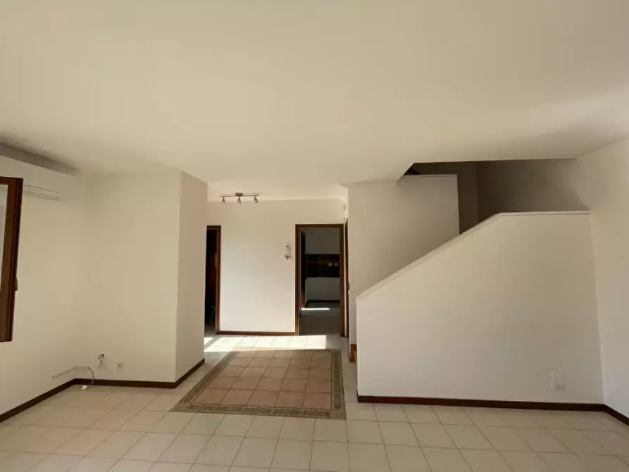 Immagine 6 di Villetta a schiera in affitto  in via Cibele a Monteviale