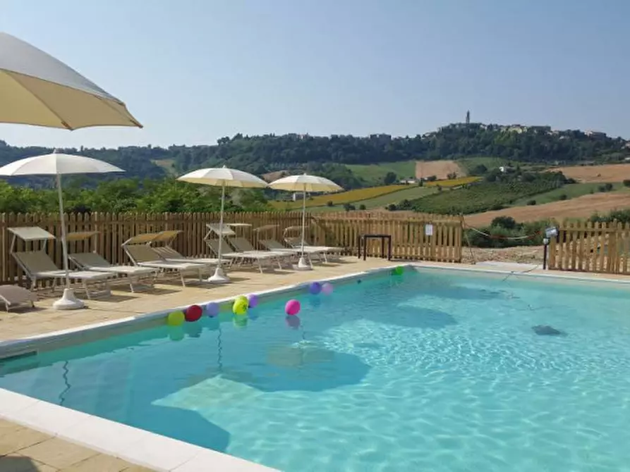 Immagine 17 di Agriturismo in vendita  in Petritoli a Petritoli