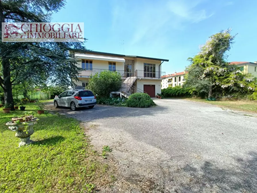 Immagine 2 di Casa indipendente in vendita  in Cavanella D'Adige a Chioggia