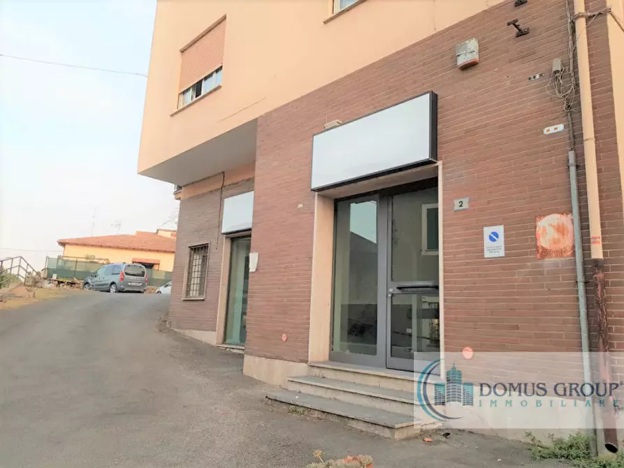 Immagine 3 di Negozio in affitto  in via Anguillarese a Anguillara Sabazia