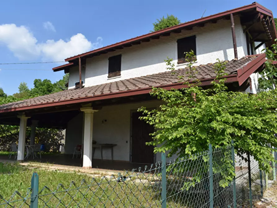 Immagine 1 di Casa indipendente in vendita  in Monte Magno a Gavardo