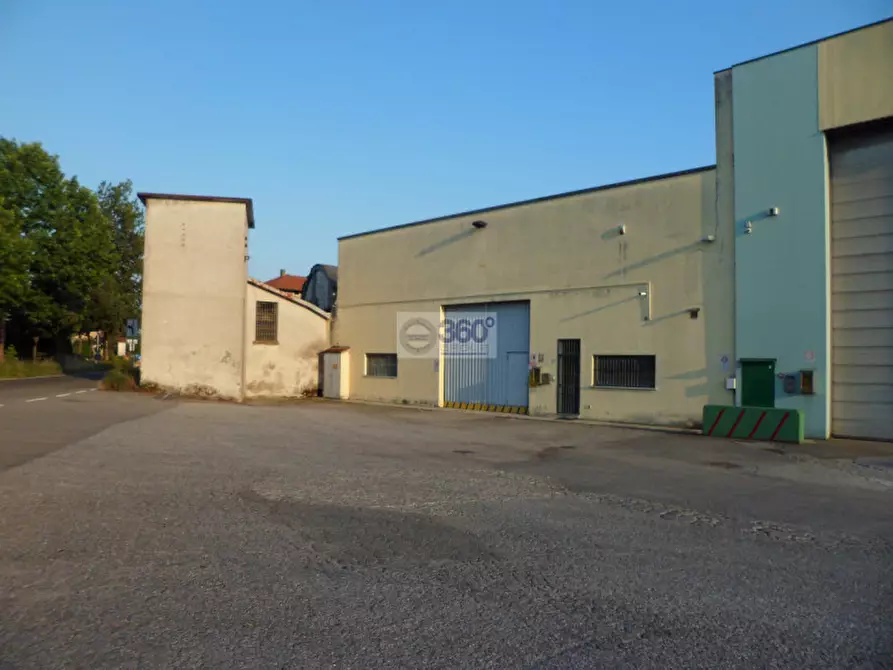 Immagine 1 di Capannone industriale in vendita  in Via Pontoglio a Chiari