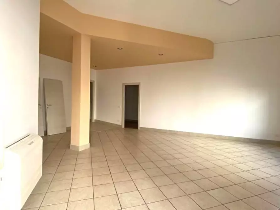 Immagine 3 di Laboratorio in affitto  in Via Piave a Ghedi