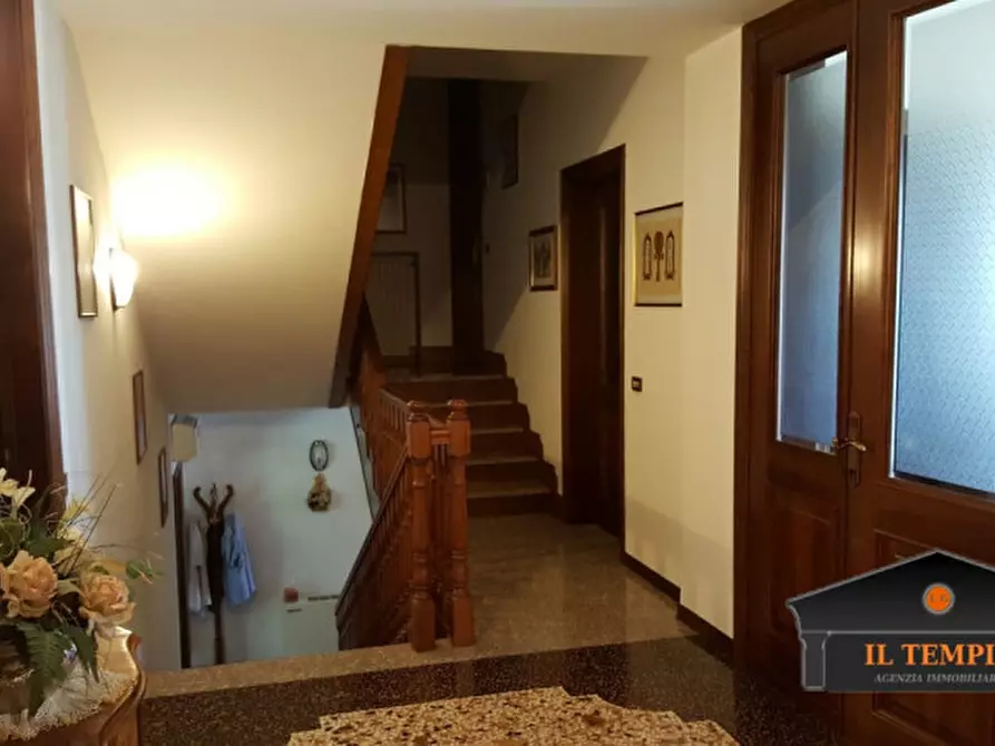 Immagine 2 di Casa indipendente in vendita  in Via stradone a Torri Di Quartesolo