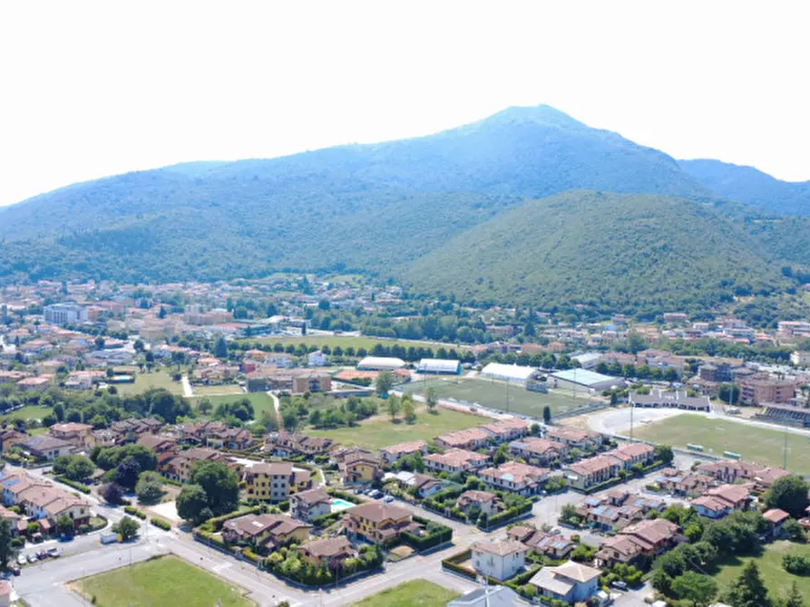 Immagine 2 di Terreno in vendita  a Gavardo