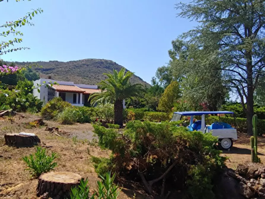 Immagine 4 di Villa in vendita  in VULCANO PIANO a Lipari