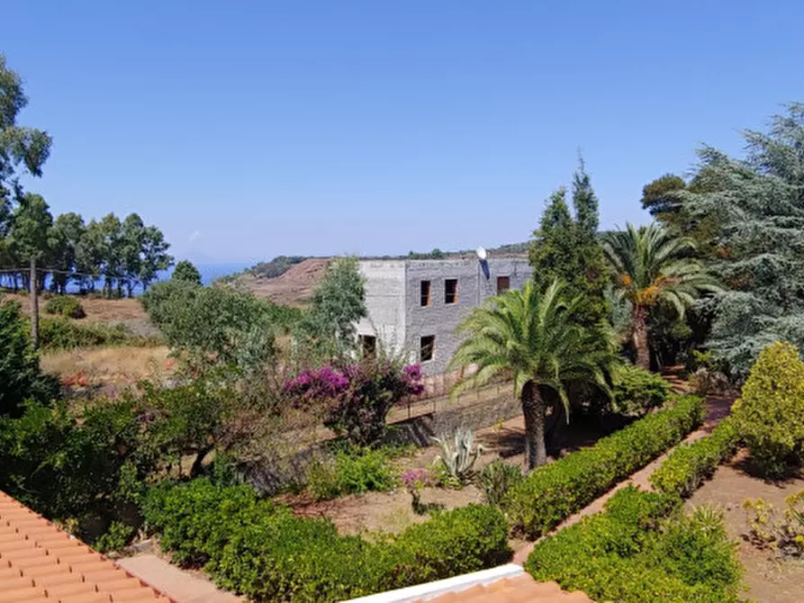 Immagine 14 di Villa in vendita  in VULCANO PIANO a Lipari