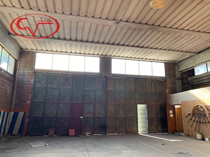 Immagine 8 di Laboratorio in affitto  in via lungarno a Terranuova Bracciolini