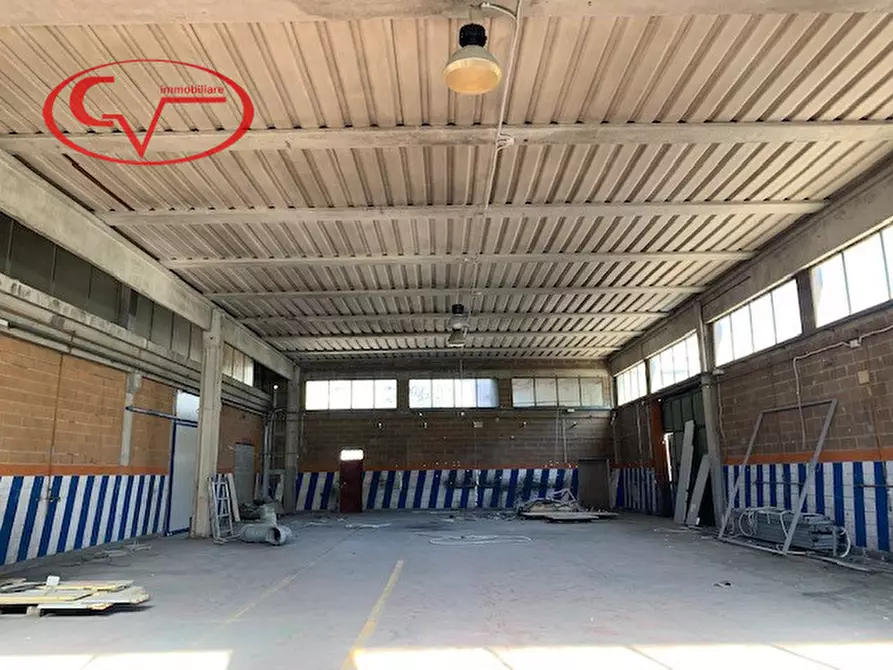 Immagine 9 di Laboratorio in affitto  in via lungarno a Terranuova Bracciolini