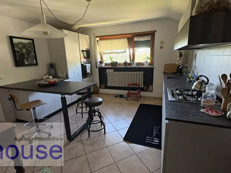 Immagine 2 di Appartamento in affitto  a Pollone