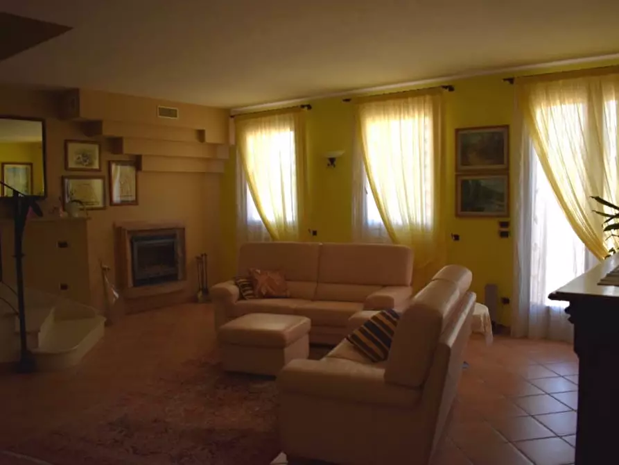 Immagine 10 di Villa in vendita  a Masera' Di Padova