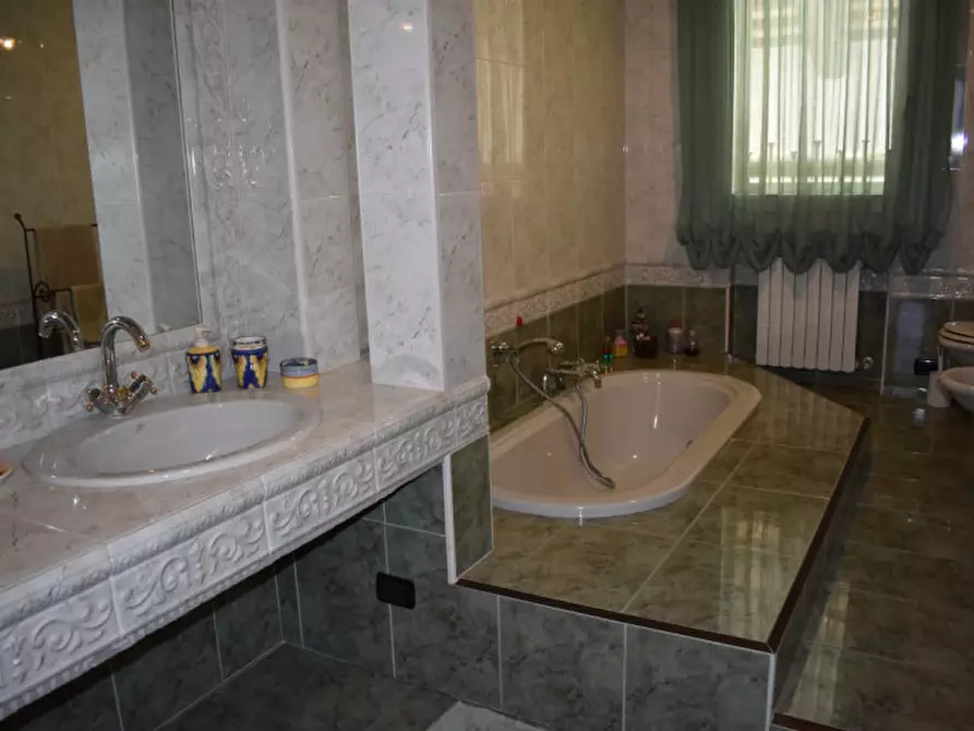 Immagine 22 di Villa in vendita  a Masera' Di Padova