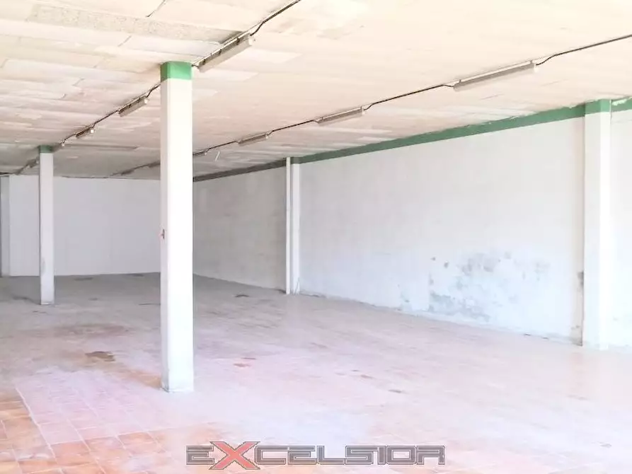 Immagine 2 di Capannone industriale in vendita  in Via G. Matteotti, 20 Bis a Cavarzere