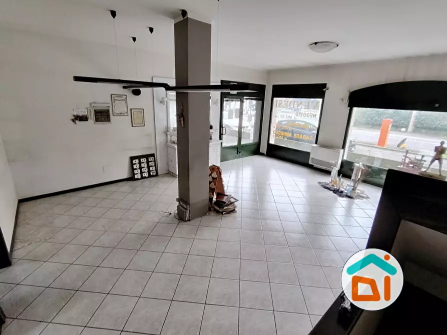 Immagine 2 di Ufficio in vendita  in viale venezia giulia a Cormons