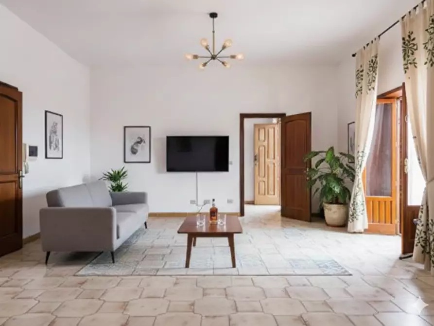 Immagine 3 di Casa indipendente in vendita  in Via Michelica Musebbi Calicantone a Modica