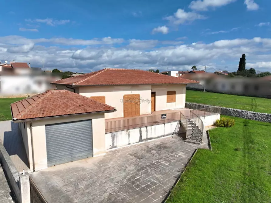 Immagine 13 di Casa indipendente in vendita  in Via Michelica Musebbi Calicantone a Modica