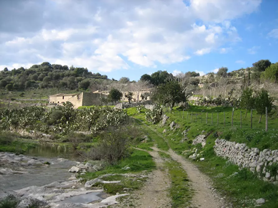 Immagine 13 di Rustico / casale in vendita  in Strada Provinciale 59 a Ragusa