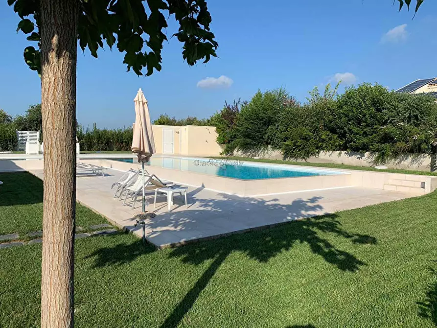 Immagine 5 di Villa in vendita  in Via provinciale Sorda Sampieri a Modica